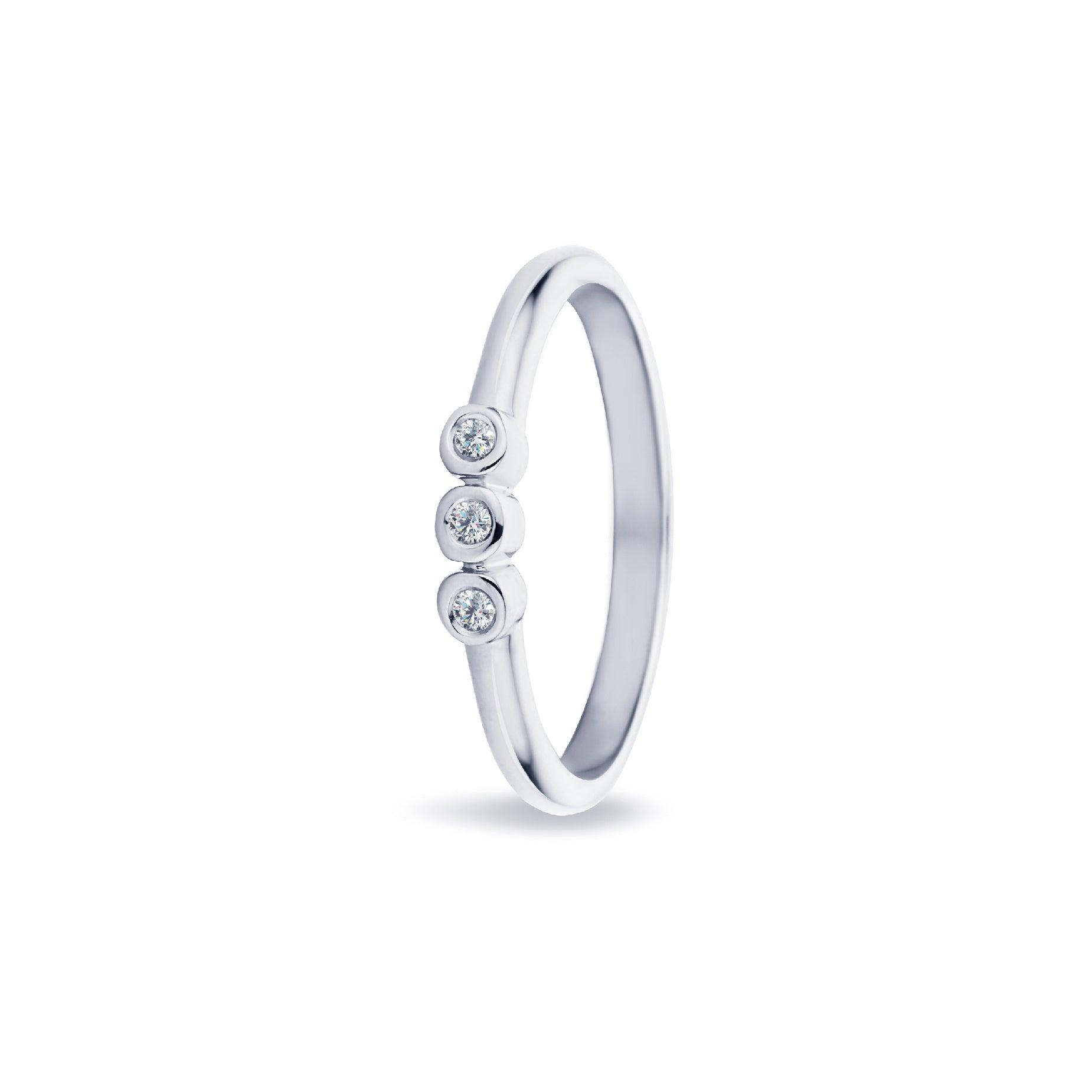 RING PIEN 3 'ALLERLIEFSTE' MET DIAMANT